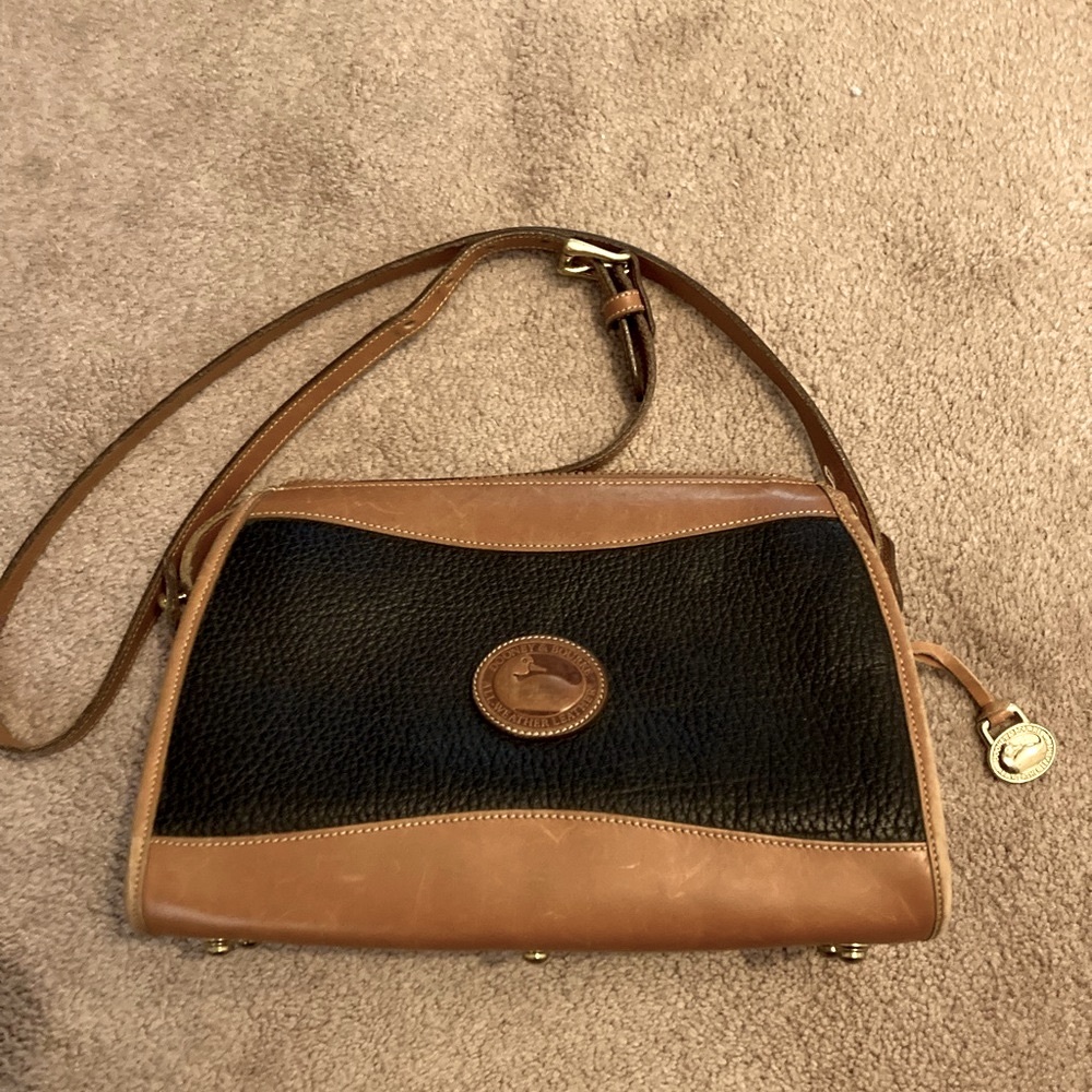 Dooney and Bourke Shoulder Purse navy pebble all-weather leather Crossover Bag